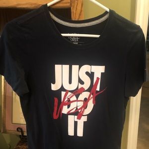 Nike t-shirt